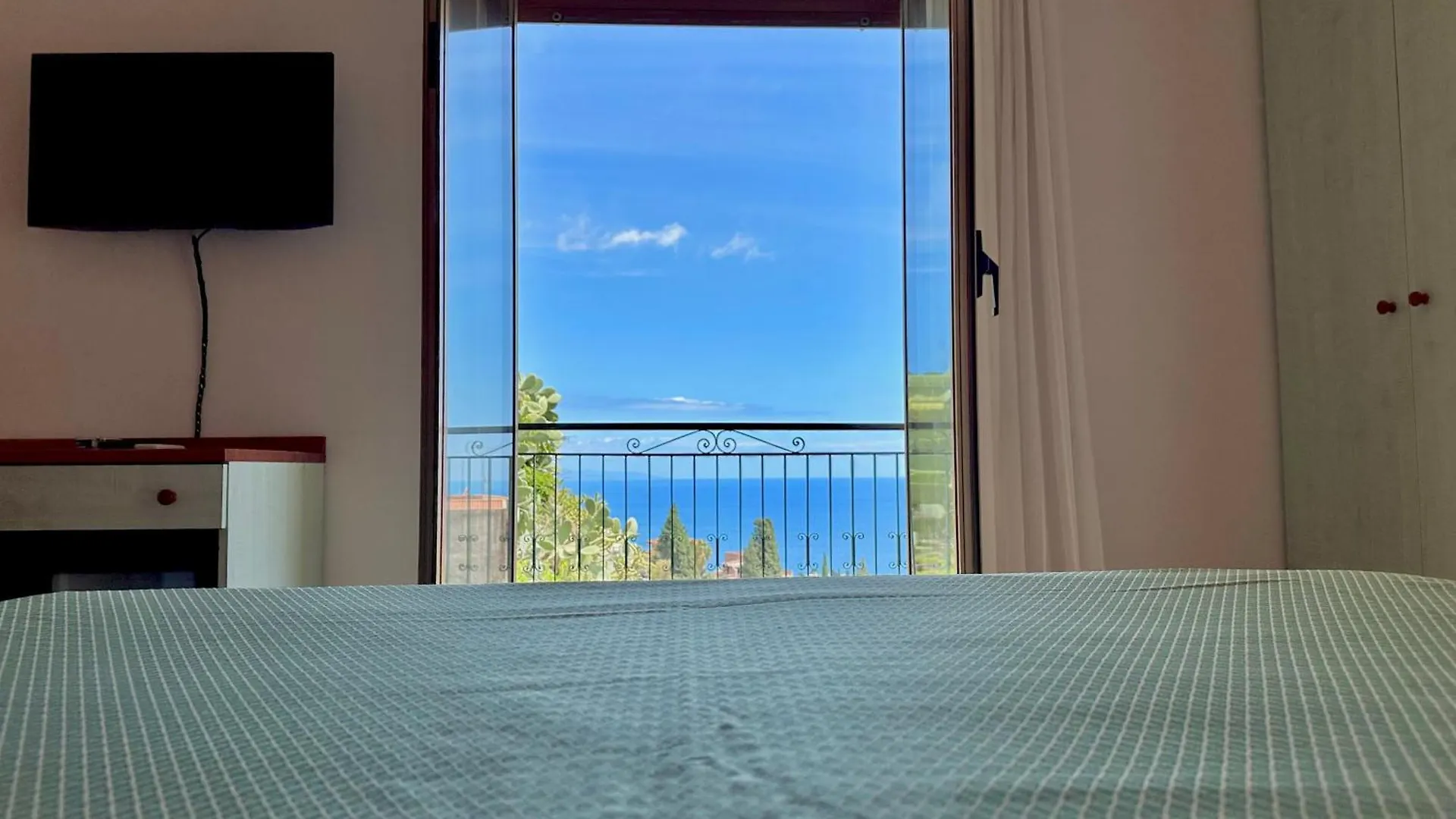 Hotel Soleado Taormina 2*,  Italy