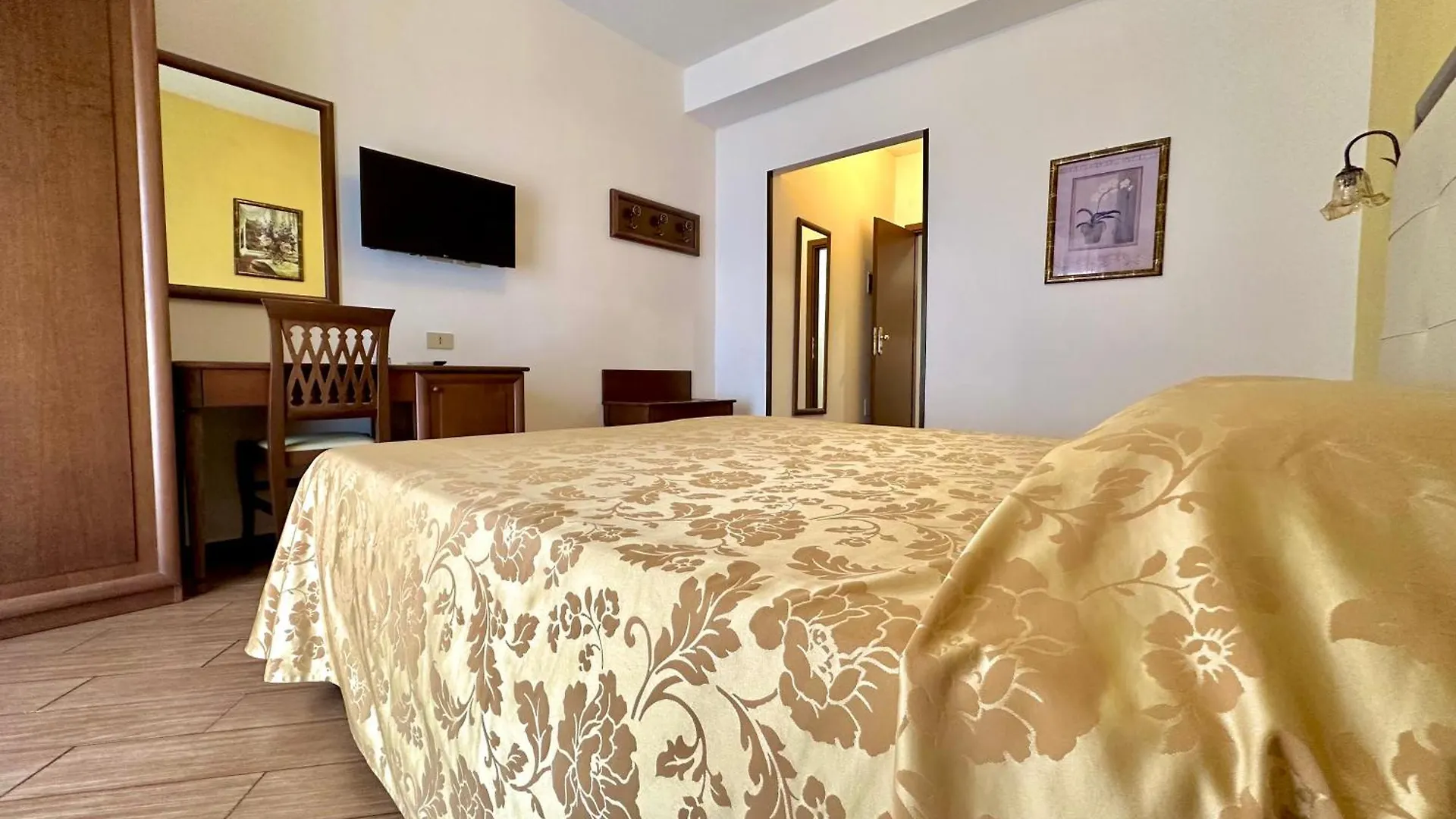 Hotel Soleado Taormina 2*,