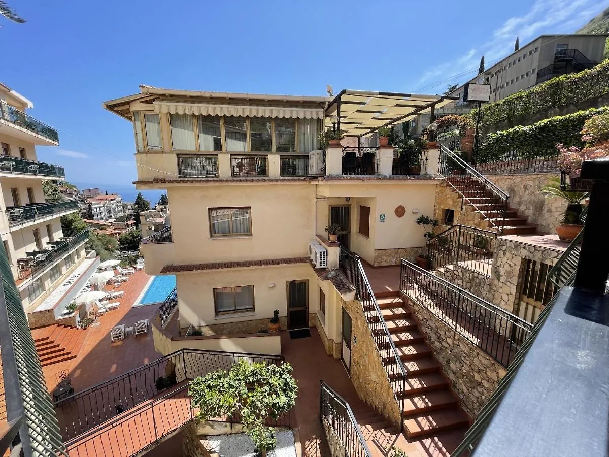טאורמינה Hotel Soleado