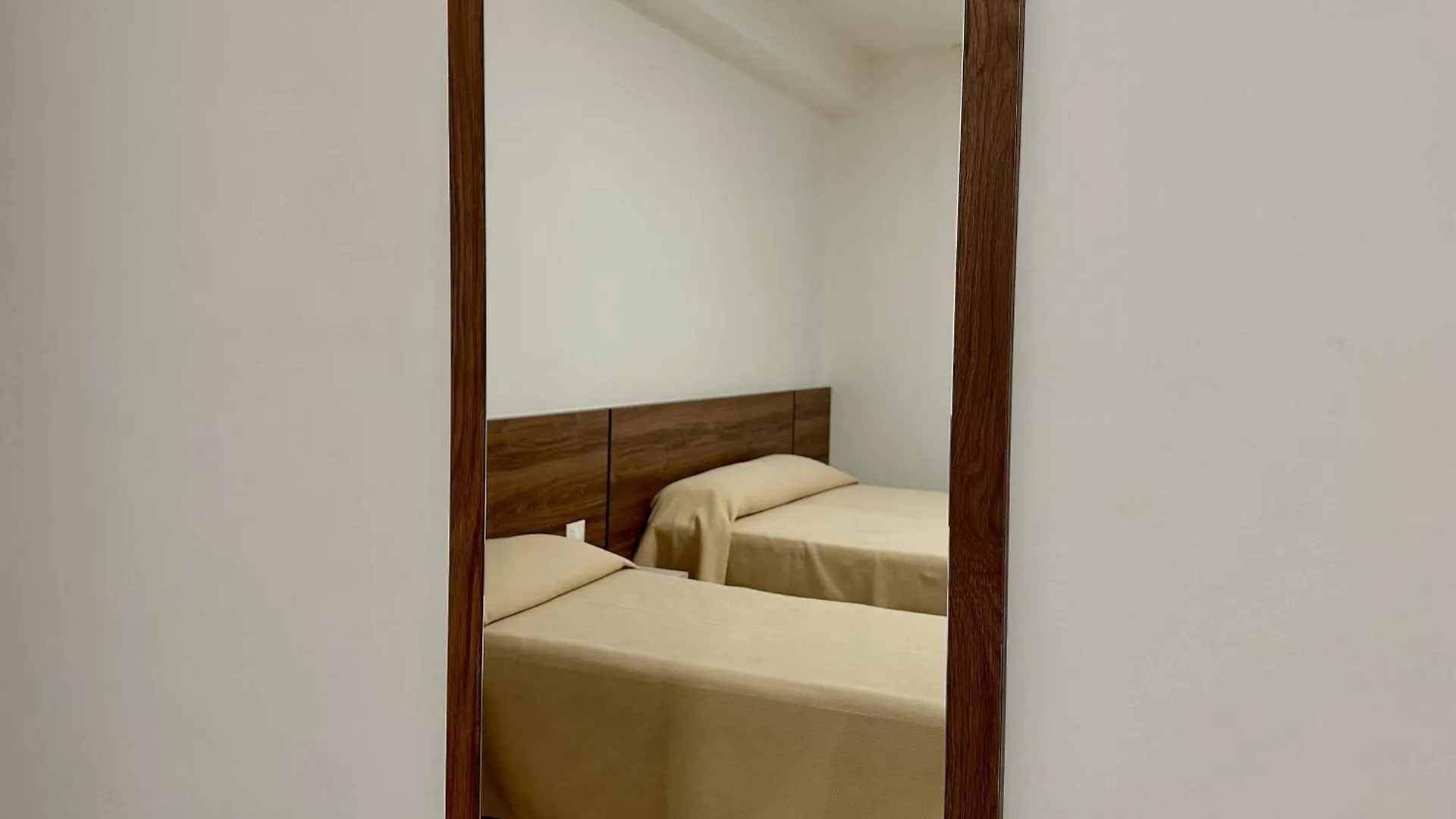 טאורמינה Hotel Soleado